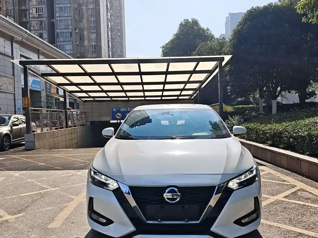 NISSAN XUAN YI
