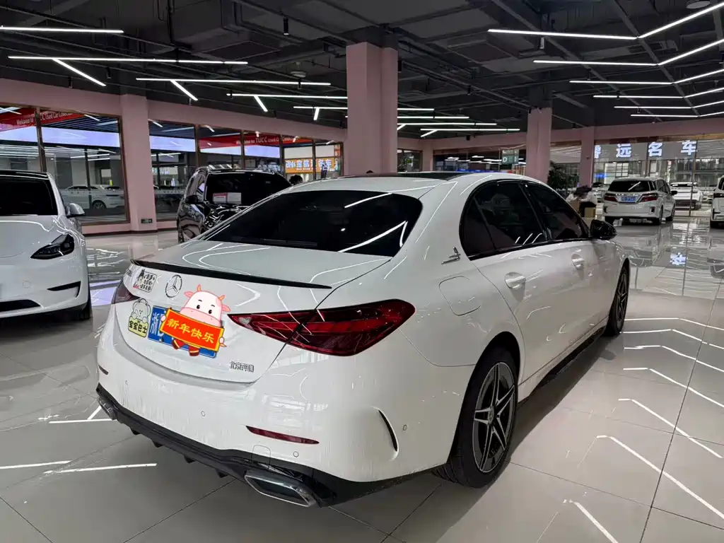 MERCEDES-BENZ C CLASS