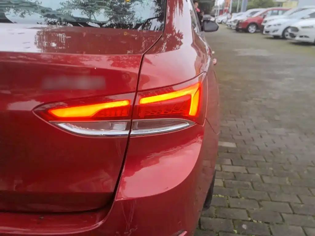 Buick Excelle — миниатюра 8