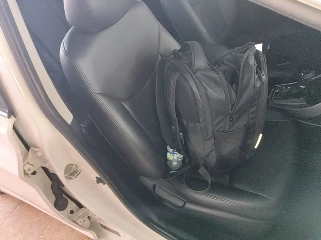 Hyundai Elantra Langdong — миниатюра 25