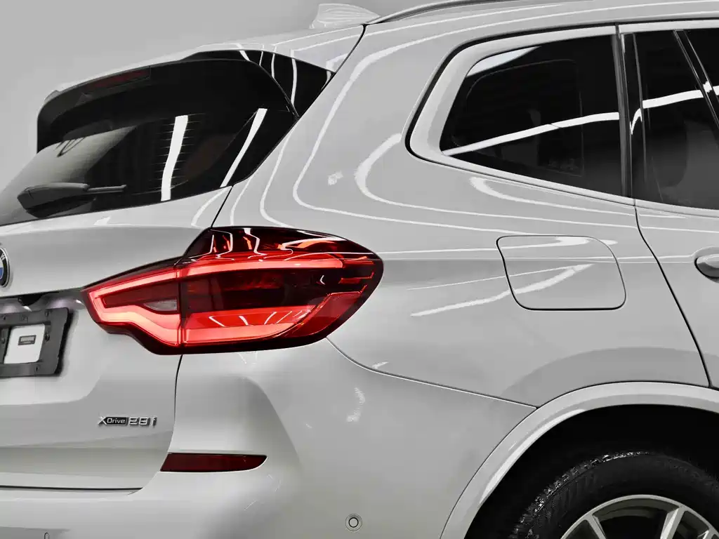 BMW X3 — миниатюра 26