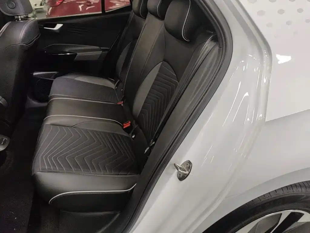 Volkswagen ID.3 — миниатюра 17