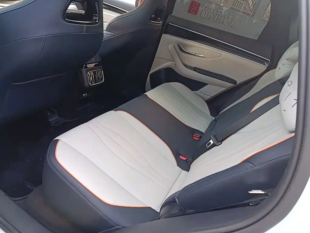 BYD PLUS New Energy — миниатюра 17