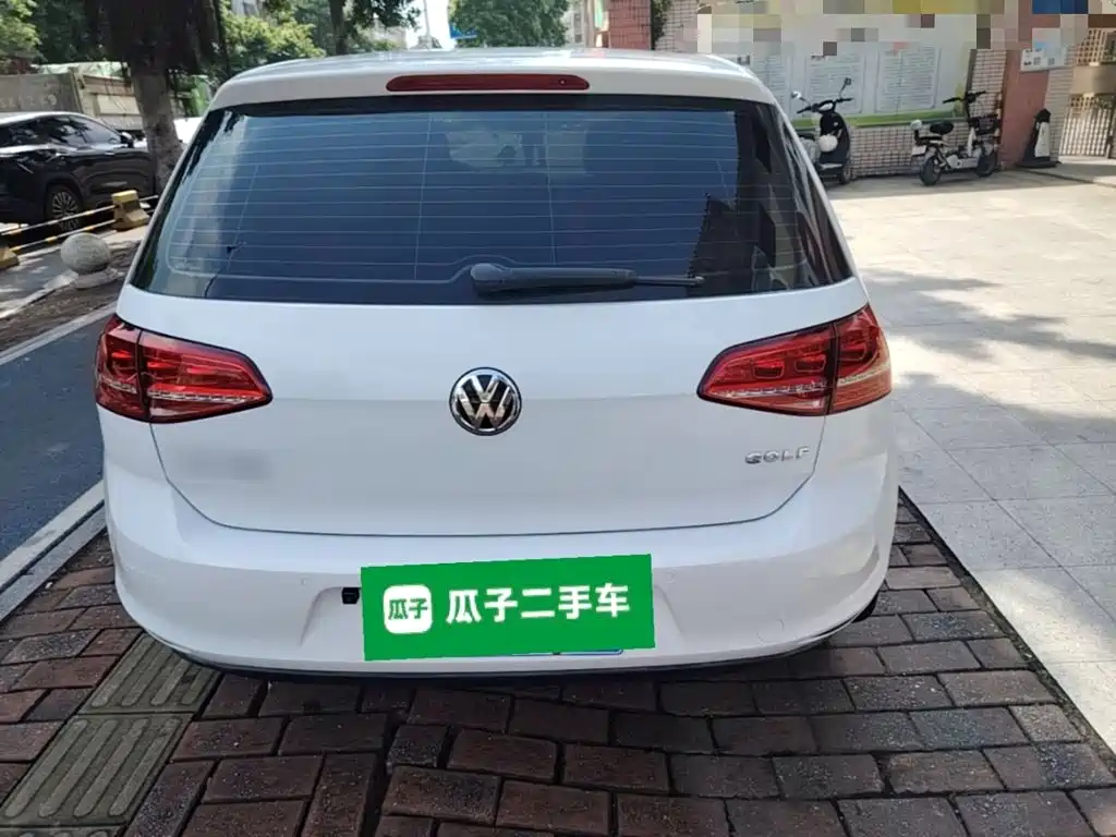 Volkswagen Golf — миниатюра 6