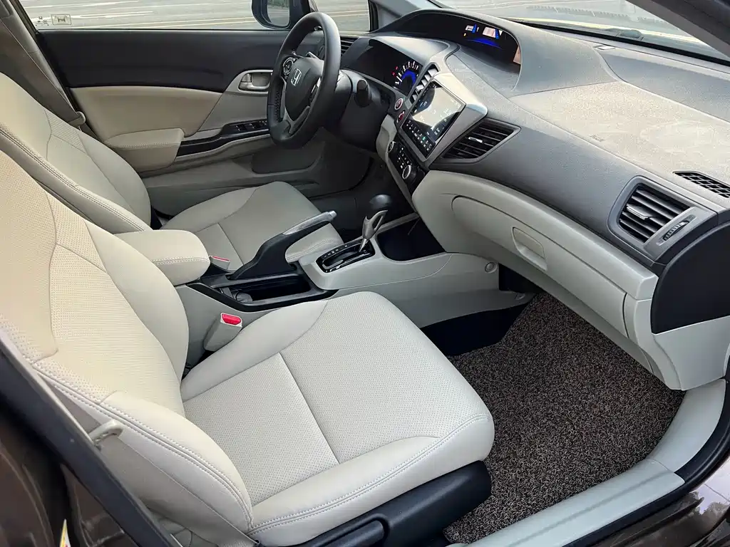 Honda Civic — миниатюра 11