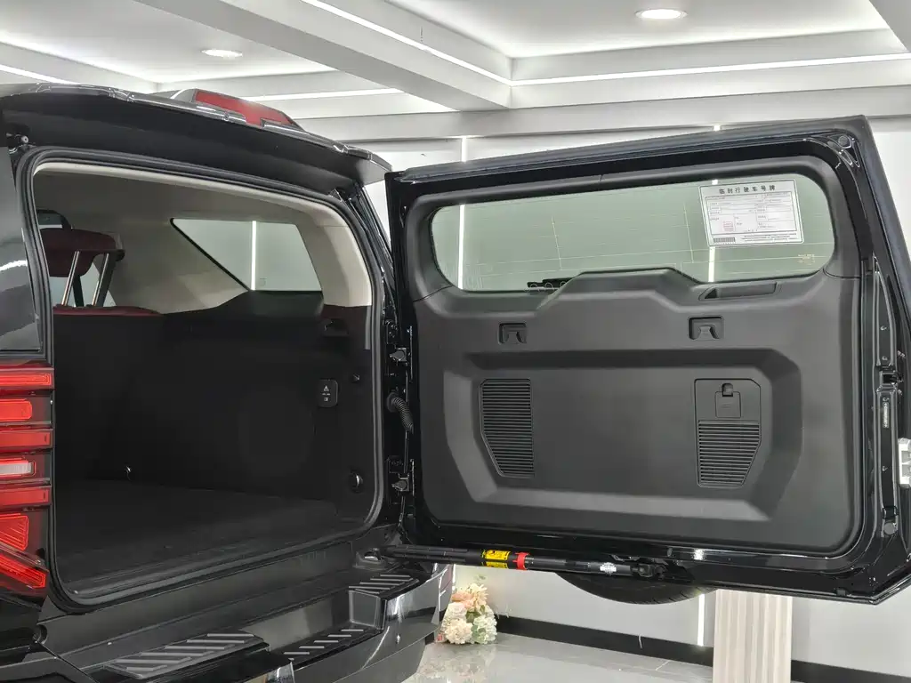 TANK TANK 400 NEW ENERGY