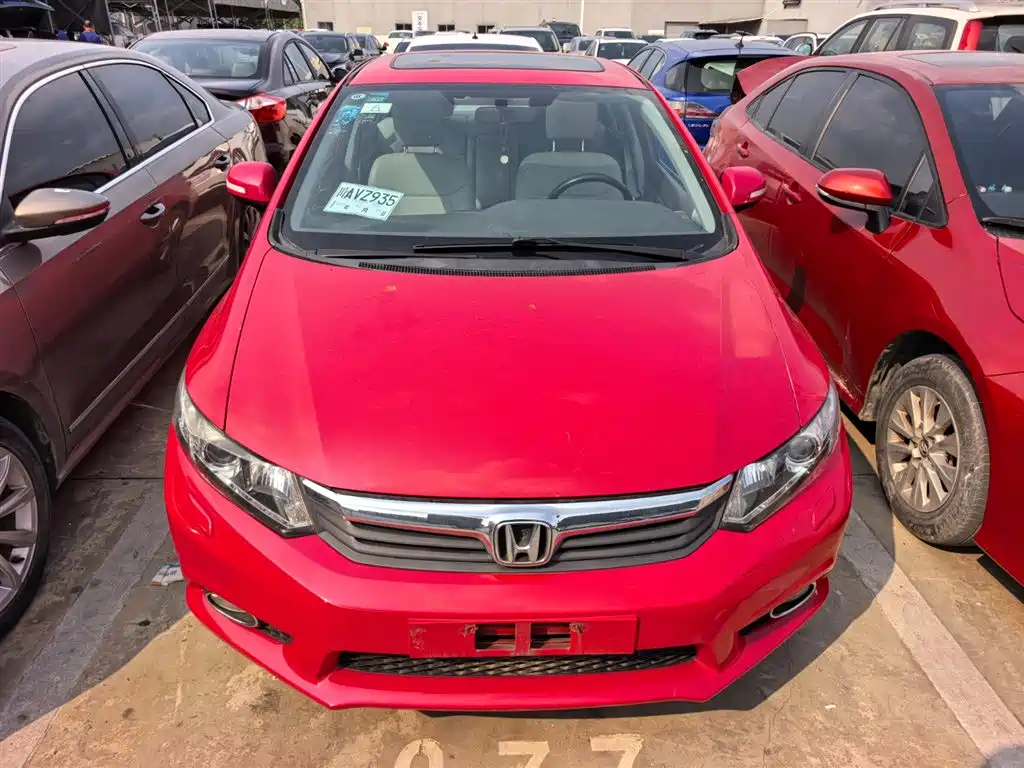 Honda Civic 2012 1.8L AT Luxury