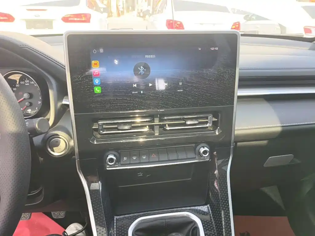 Haval M6 — миниатюра 13