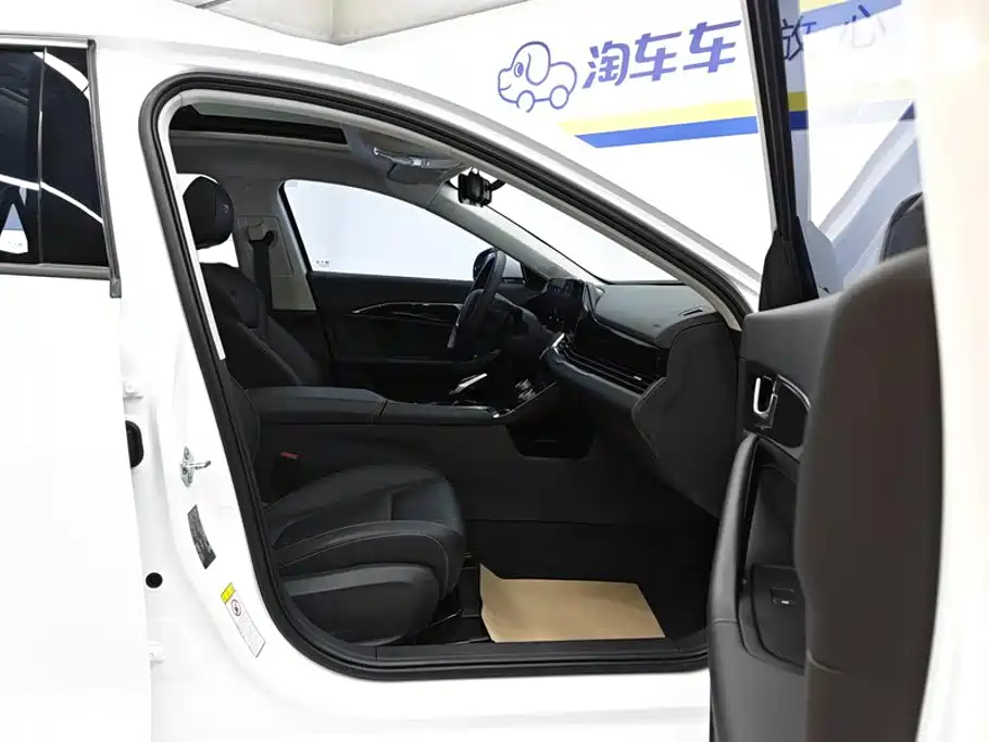 Bestune B70 — миниатюра 8
