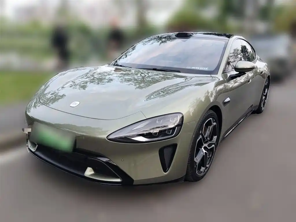 Xiaomi SU7 2024