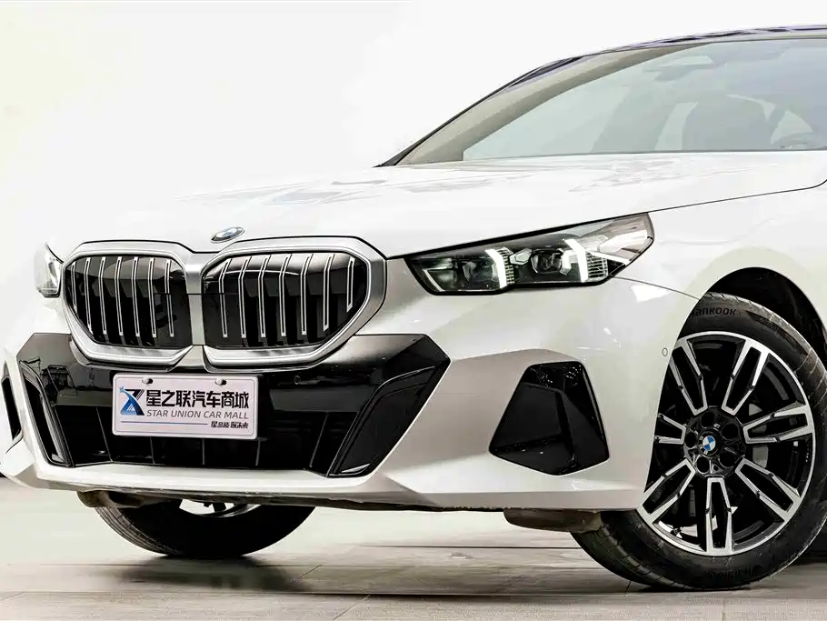 BMW 5 Series 5 2025 530Li Lead M Sport