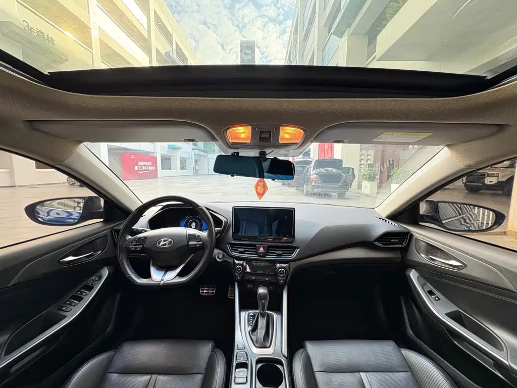 Hyundai Fista — миниатюра 5
