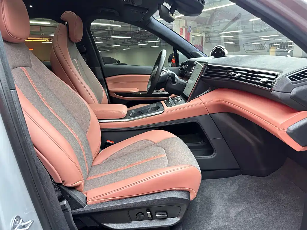 NIO EC6 — миниатюра 17