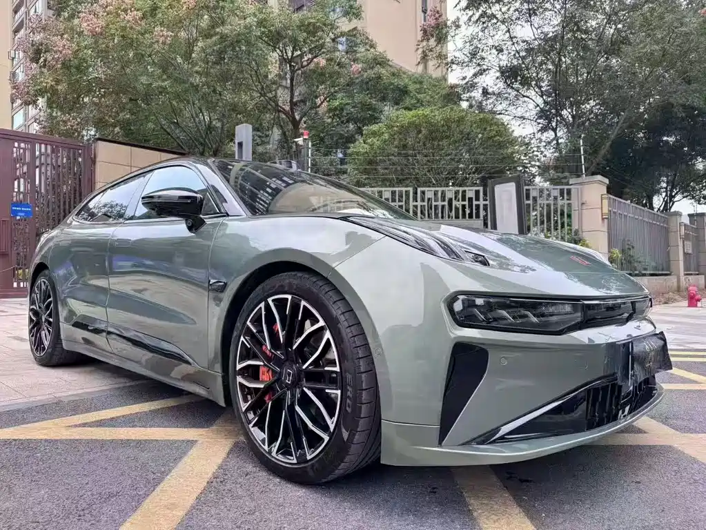 ZEEKR EXTREME KRYPTON 001