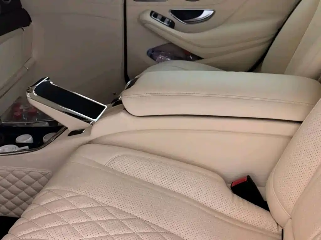 Mercedes-Benz S-Class — миниатюра 8