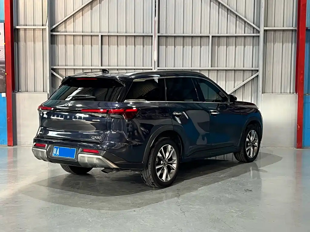 INFINITI QX60