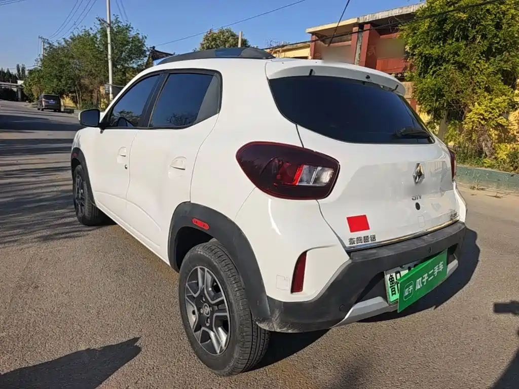 Renault City K-ZE — миниатюра 5