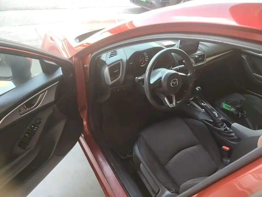 Mazda 3 Axela — миниатюра 16