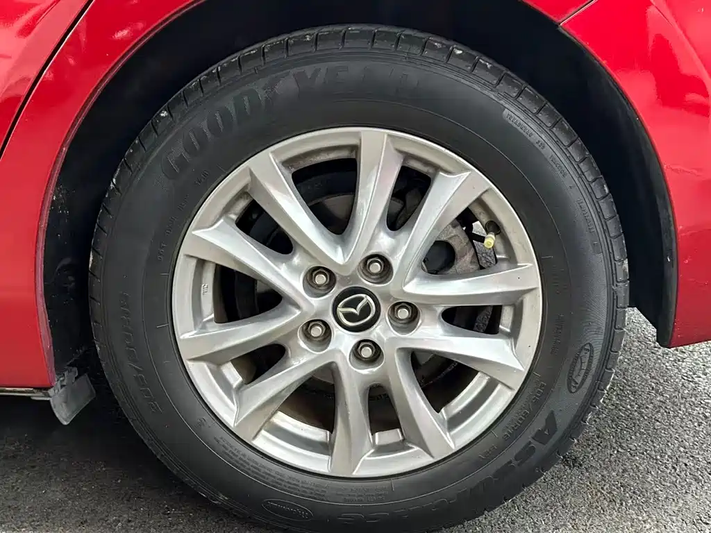 Mazda 3 Axela — миниатюра 16