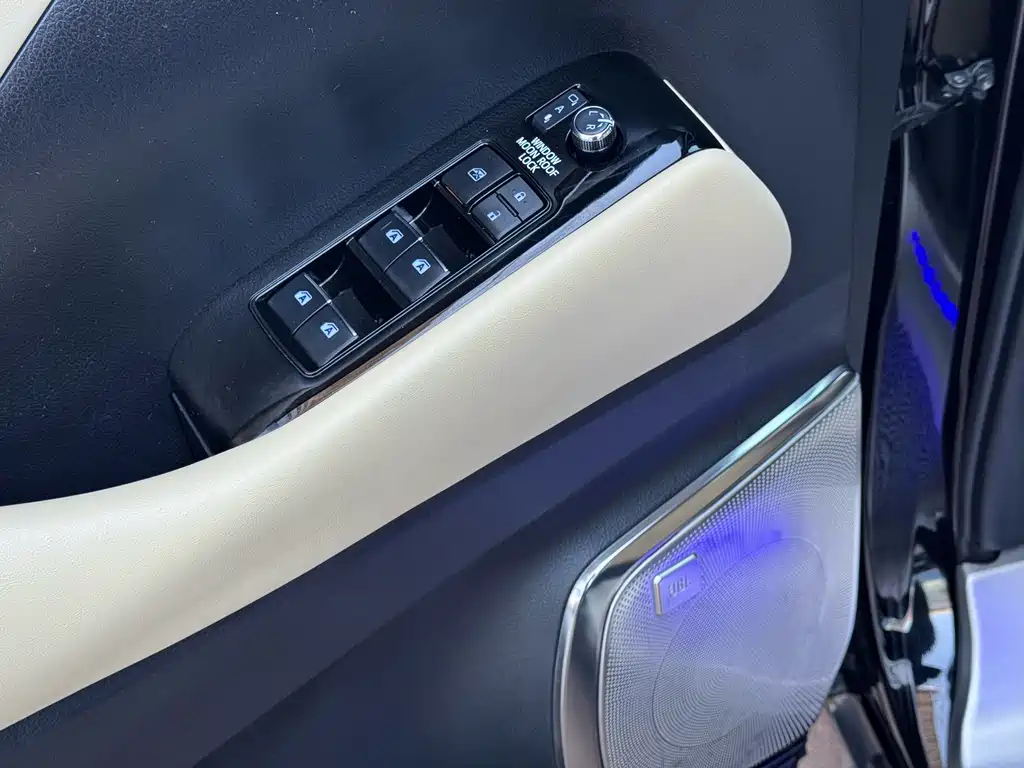 Toyota Alphard 2021 2.5L Luxury
