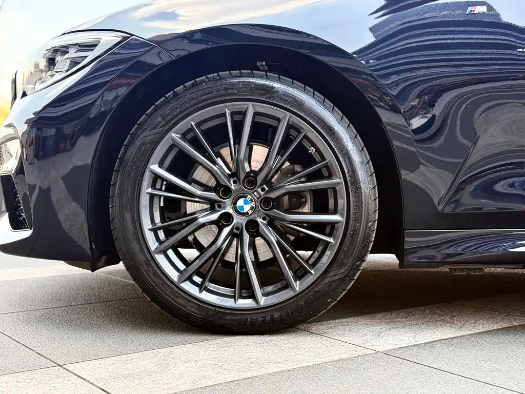 BMW 3 Series — миниатюра 9