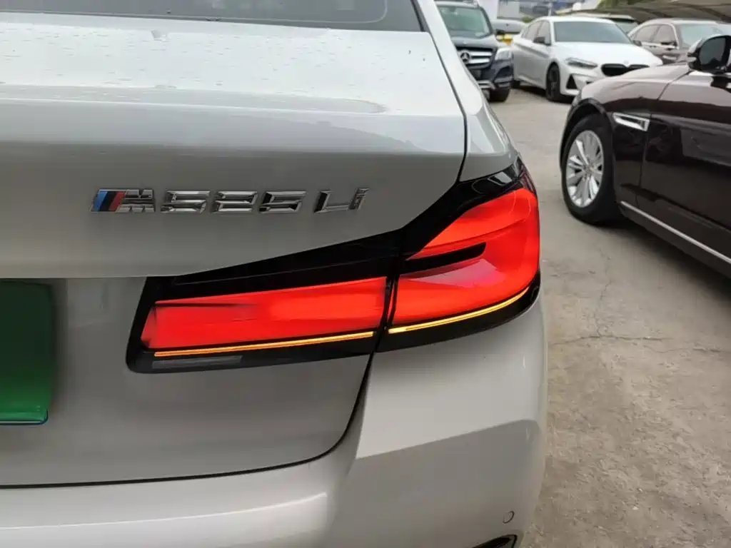 BMW 5 Series 5 2021 525Li M Sport