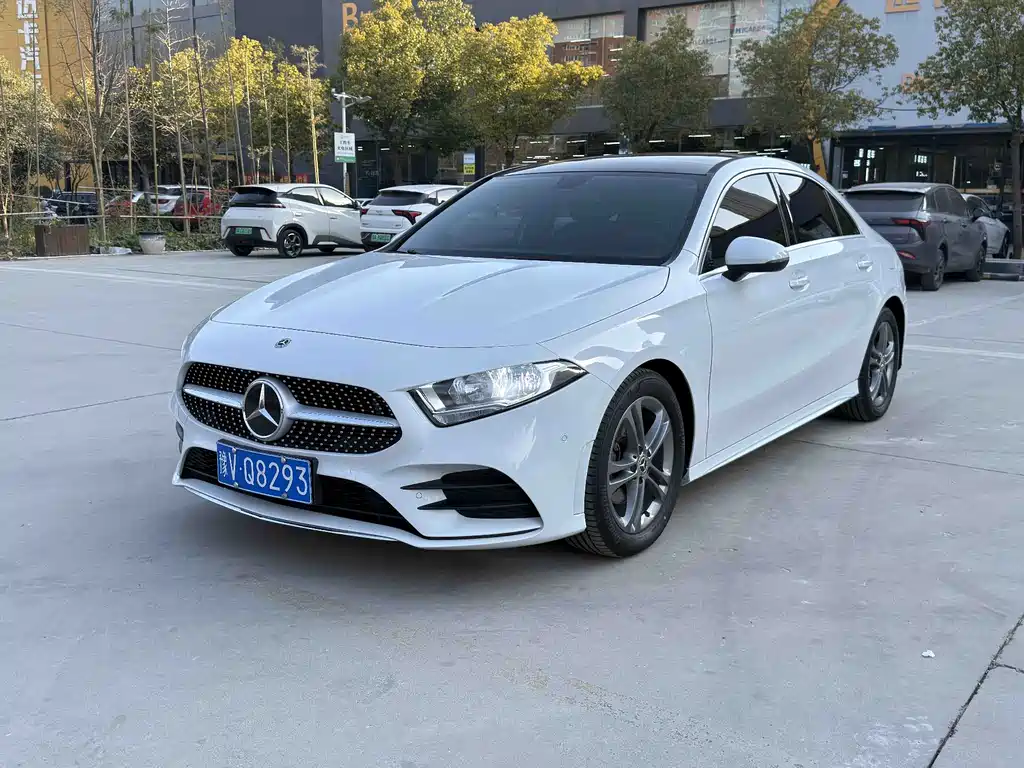 MERCEDES-BENZ A CLASS