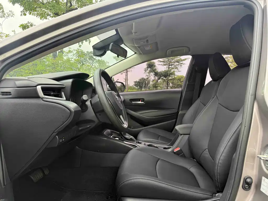Toyota Corolla — миниатюра 4