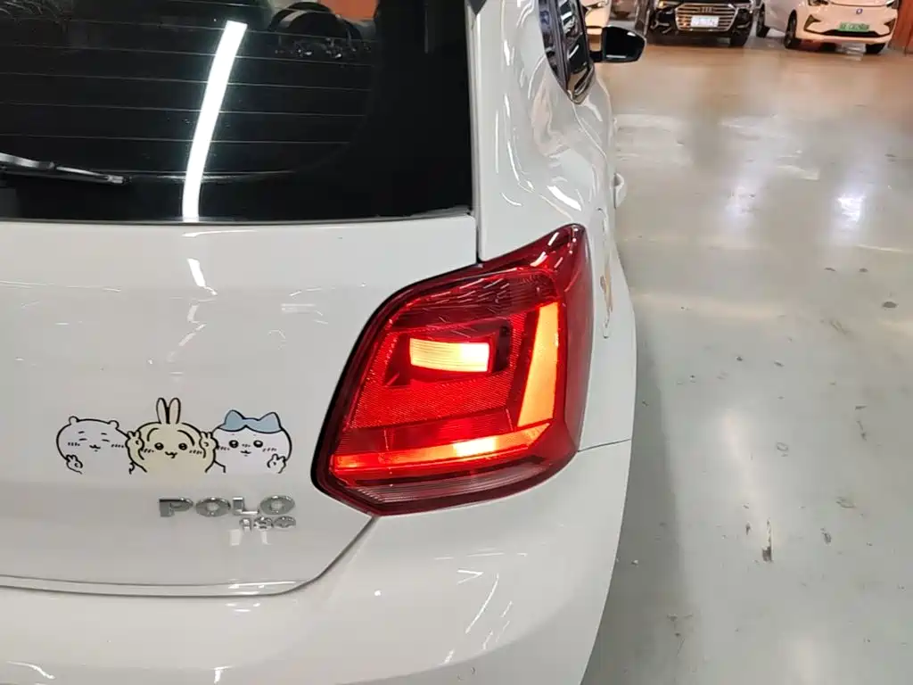 Volkswagen Polo — миниатюра 8