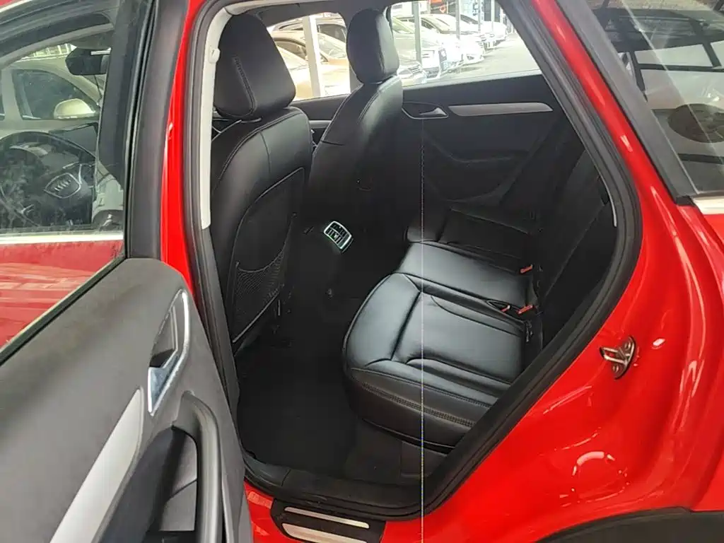 Audi Q3 — миниатюра 17
