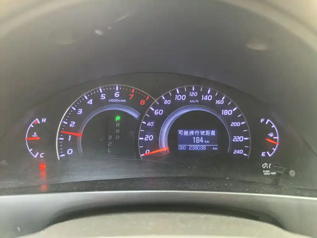 Toyota Camry 2010 200G Luxury