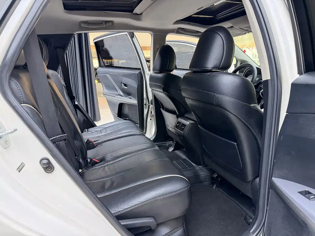 Toyota Venza (Import) — миниатюра 13