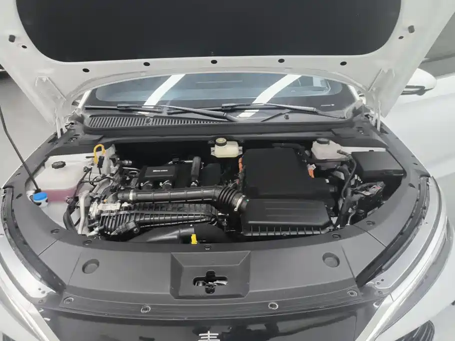 BYD Qin L — миниатюра 10