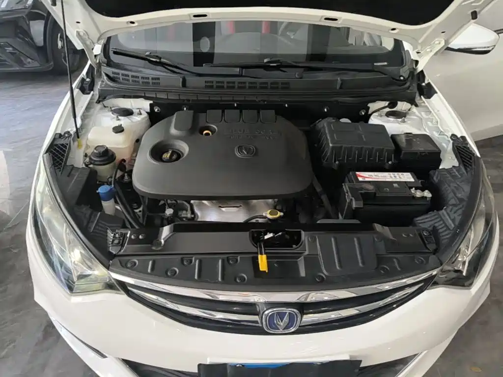 Changan Eado XT — миниатюра 20