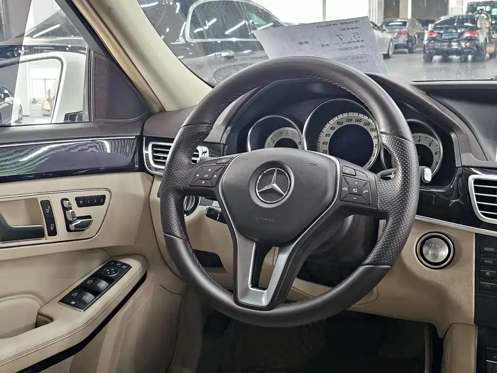 Mercedes-Benz E-Class E 2015 E 260 L Sport