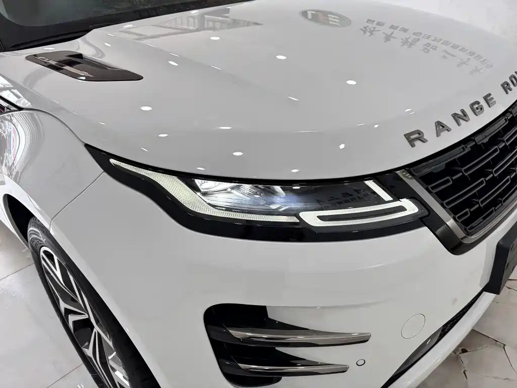 Land Rover Range Rover Evoque 2024 L SE