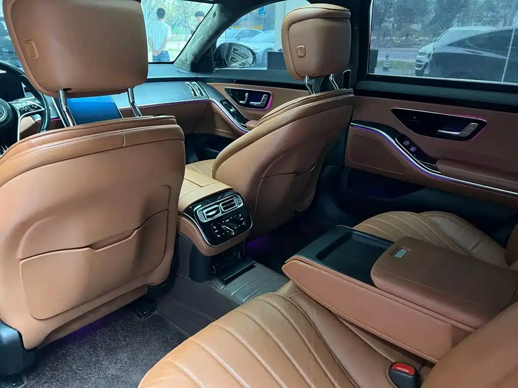 Mercedes-Benz S-Class — миниатюра 6
