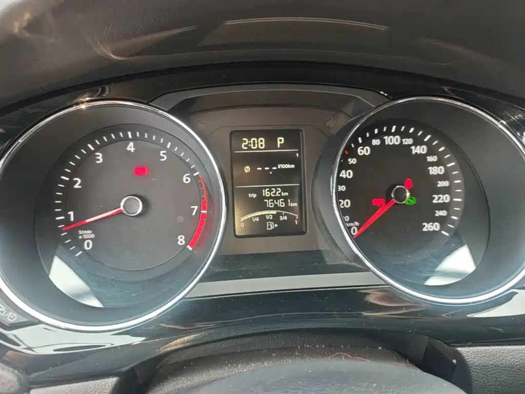 Volkswagen Sagitar — миниатюра 12