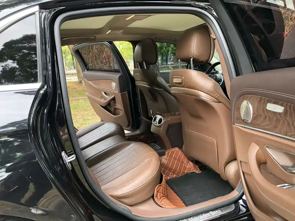 Mercedes-Benz E-Class E 2019 E 300 L Fashion