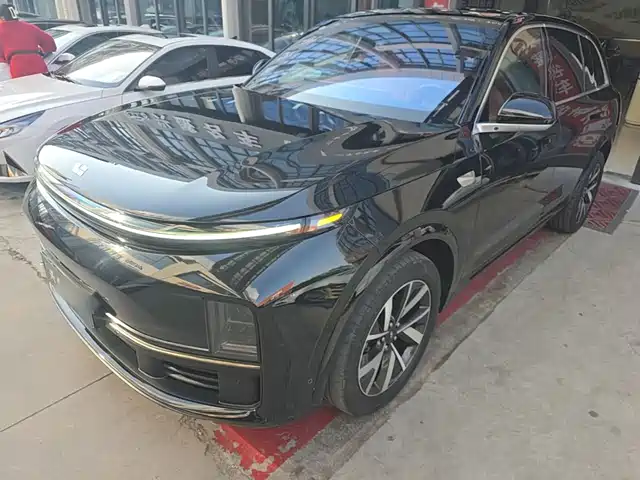 Li Auto L7