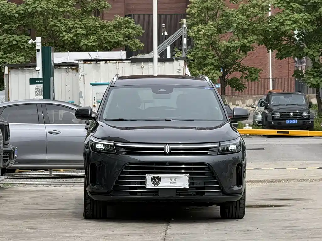 Aito M7 2024 1.5T Plus 6 мест