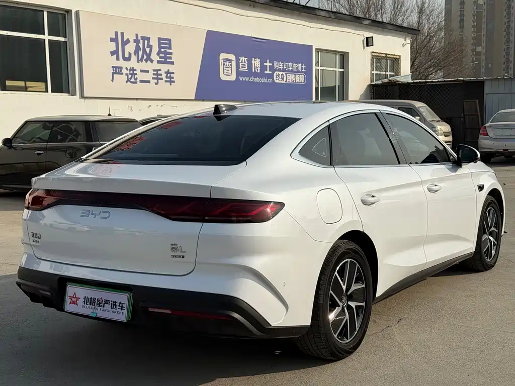 BYD QIN L