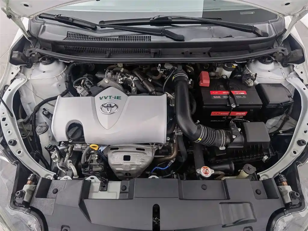 TOYOTA YARIS L ZHIXUAN