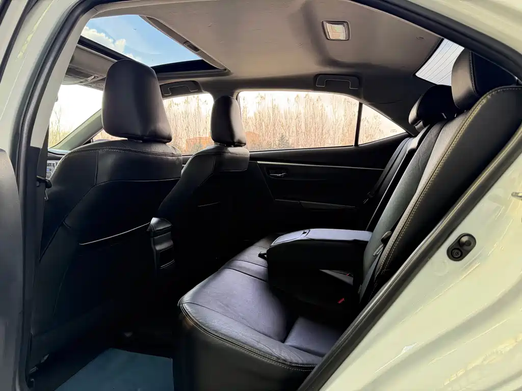 Toyota Corolla — миниатюра 21