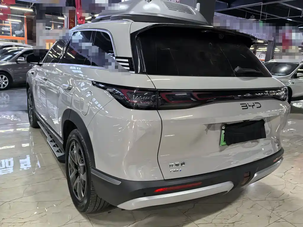 BYD SEA LION 07 DM I