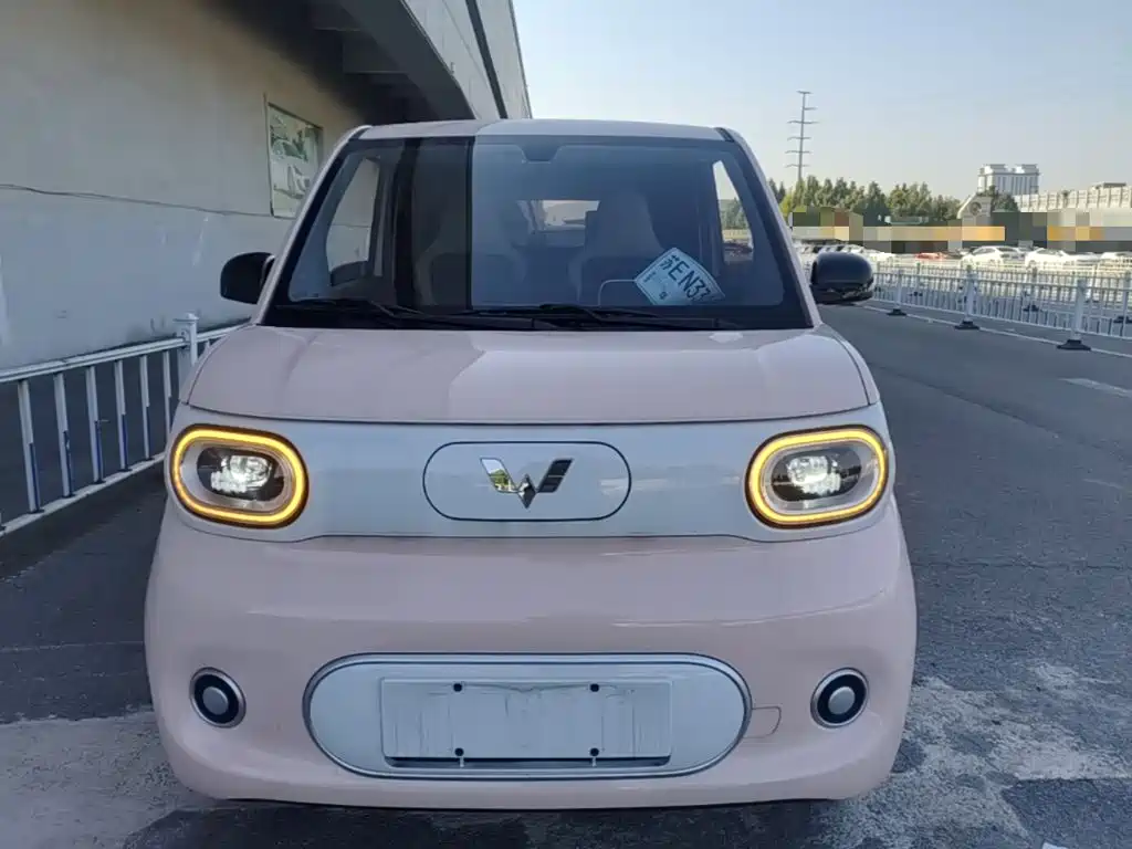 Wuling MINIEV — миниатюра 3