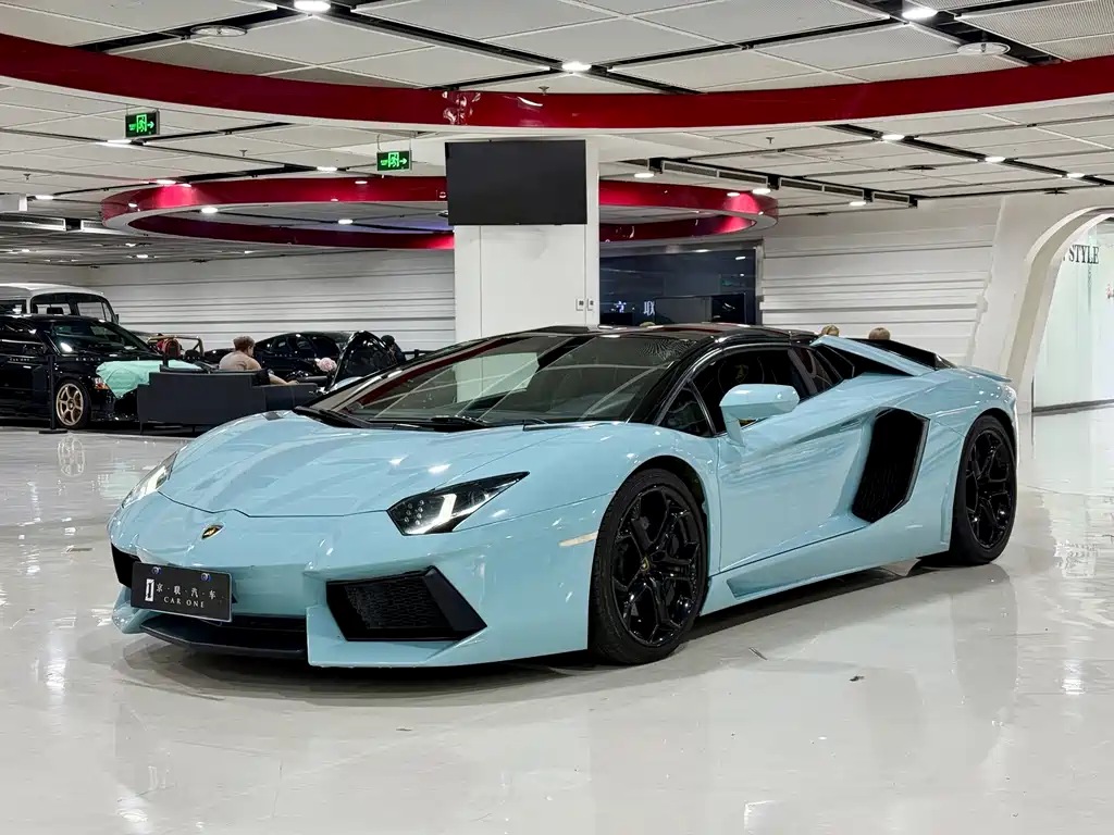 Lamborghini Aventador — миниатюра 7