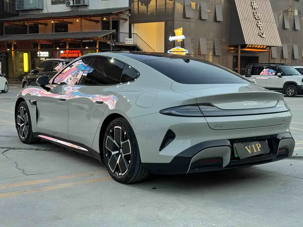 XIAOMI CAR XIAOMI SU7