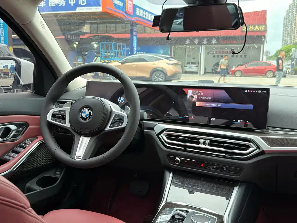 BMW 3 Series 3 2023 325Li M Sport
