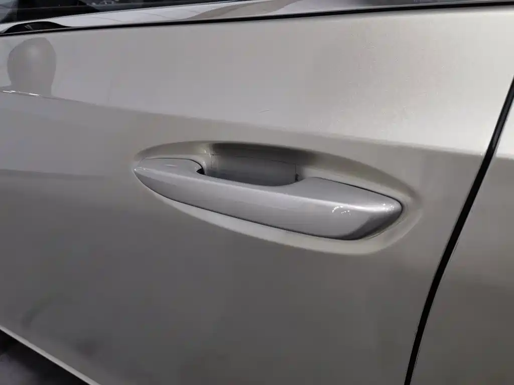 Lexus ES — миниатюра 18